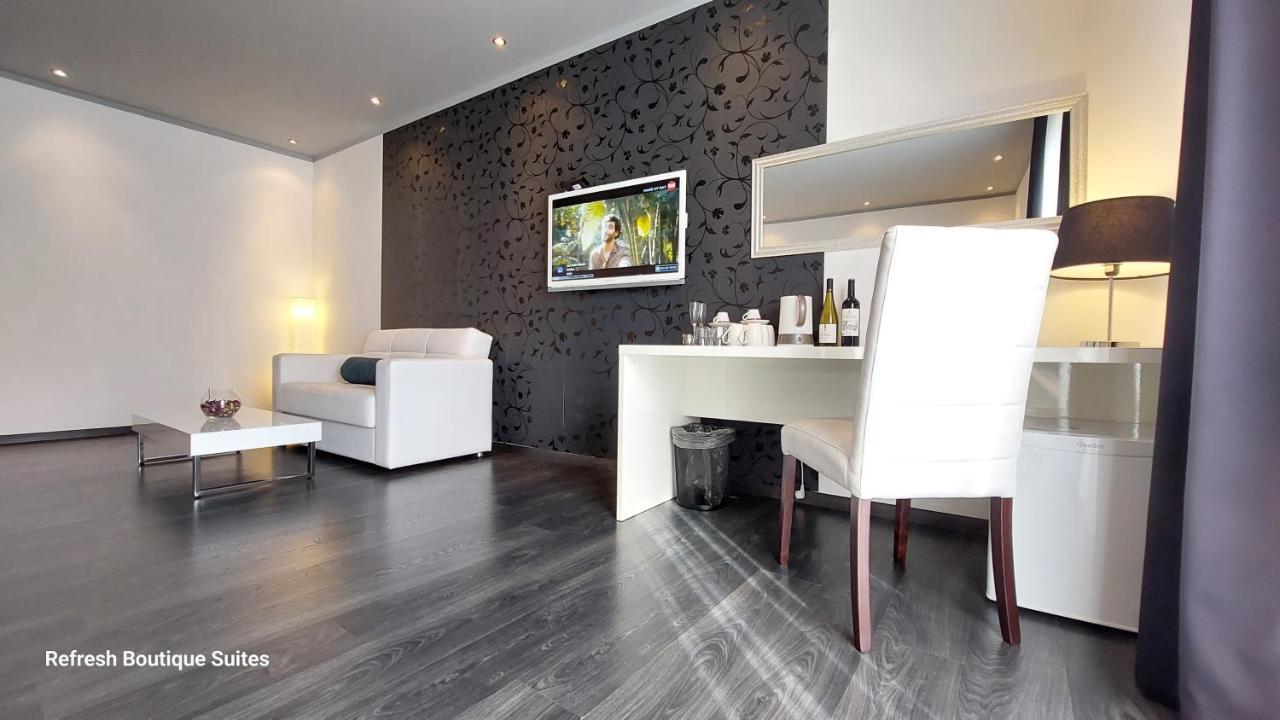 Refresh Boutique Suites - Central Point โวดีเซ ภายนอก รูปภาพ