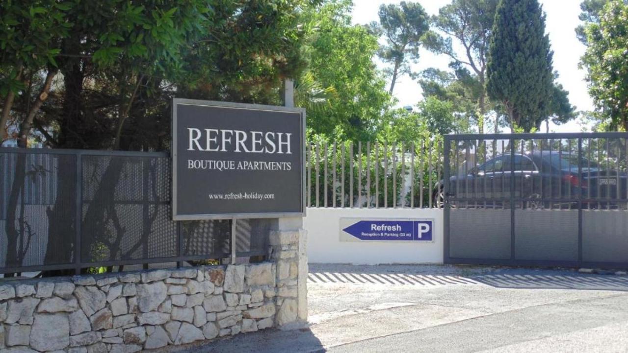 Refresh Boutique Suites - Central Point โวดีเซ ภายนอก รูปภาพ