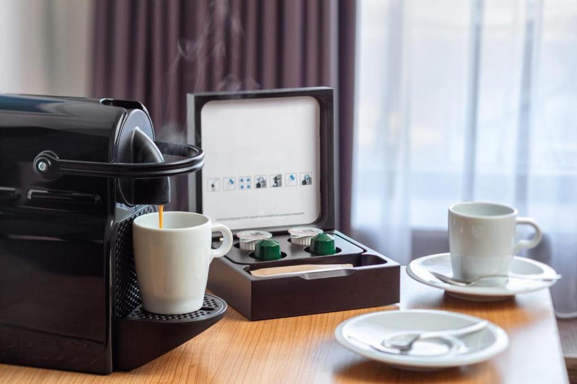 Refresh Boutique Suites - Central Point โวดีเซ ภายนอก รูปภาพ