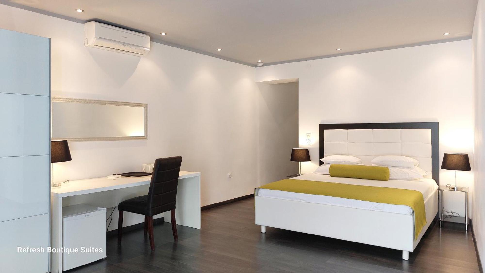 Refresh Boutique Suites - Central Point โวดีเซ ภายนอก รูปภาพ